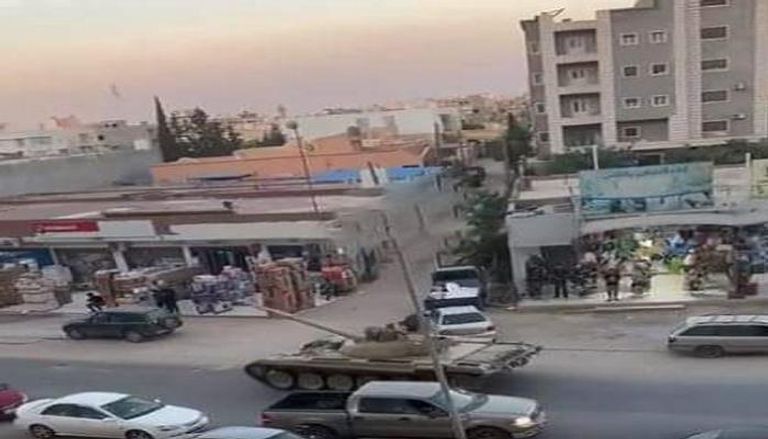 جانب من التحشيدات المسلحة في شوارع العاصمة طرابلس