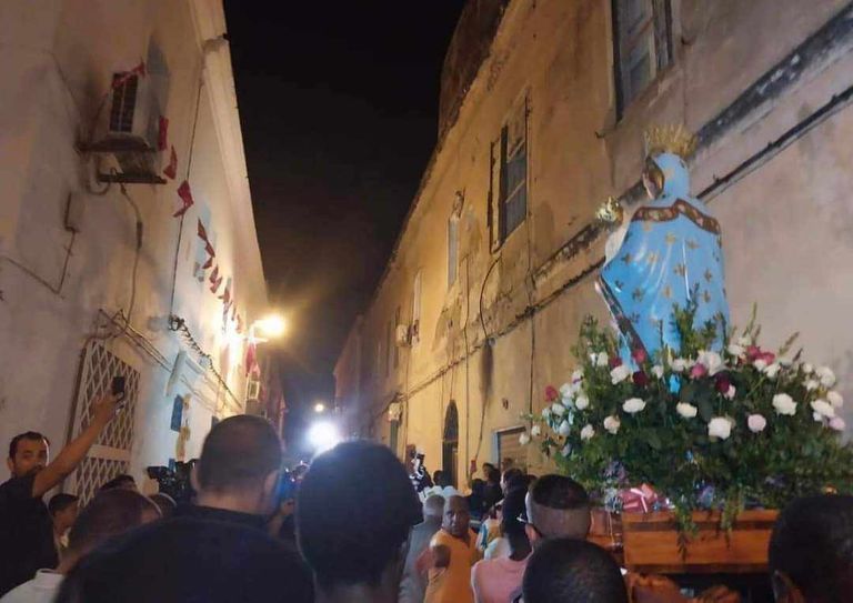 خرجة "المادونا" بمدينة حلق الوادي