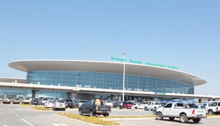 مطار لوساكا