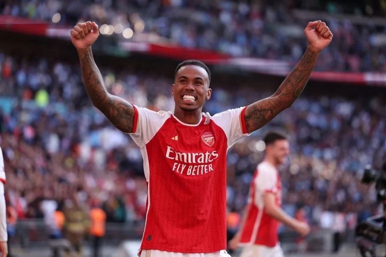 البرازيلي غابرييل مدافع أرسنال البرازيلي غابرييل مدافع أرسنال