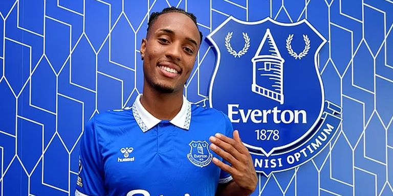 يوسف شرميطي منتخب تونس