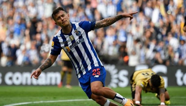 أوتافيو لاعب النصر الجديد