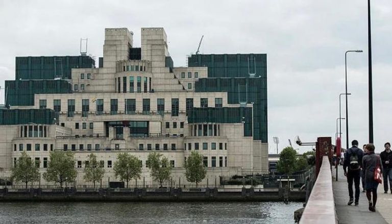 مبنى المخابرات البريطانية في لندن
