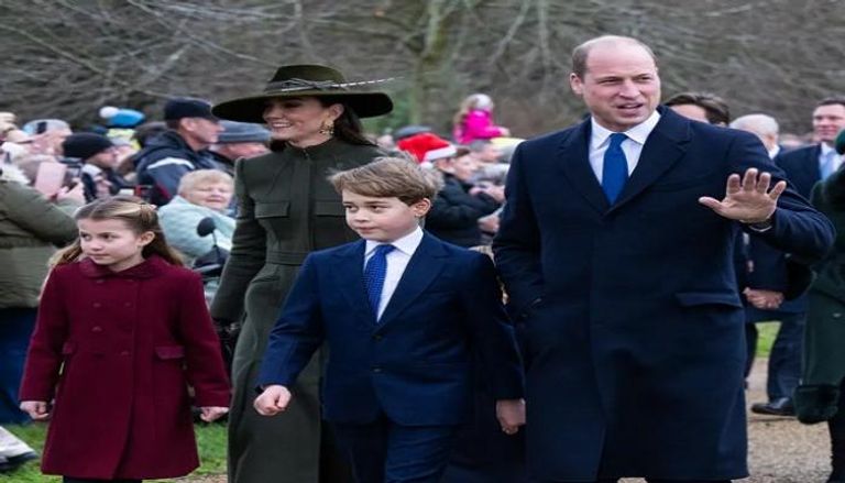 الأمير ويليام وزوجته كيت وابنيهما جورح وتشارلوت