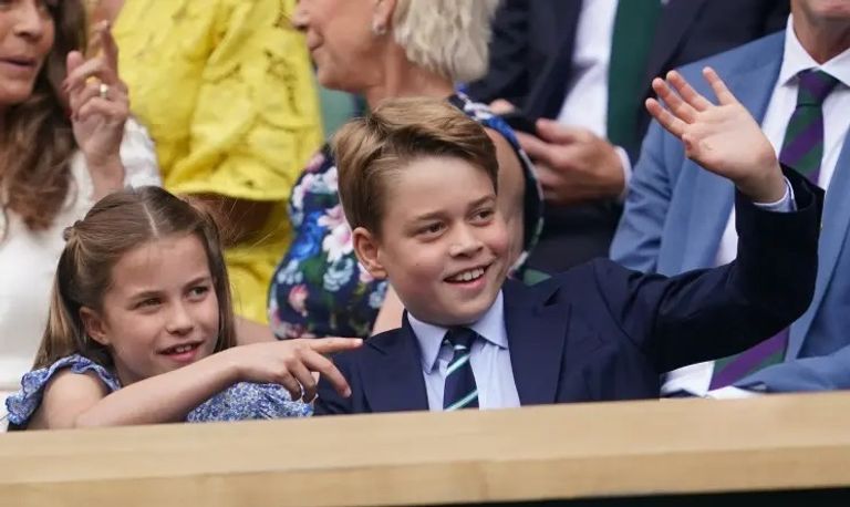 الأمير ويليام وزوجته كيت وابناهما جورج وتشارلوت