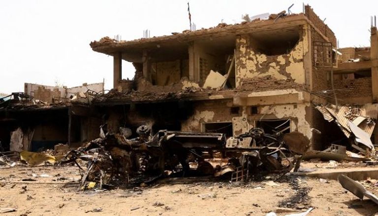 منزل مدمر في الخرطوم جراء الاشتباكات - أرشيفية