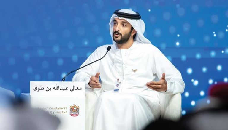عبدالله بن طوق المري وزير الاقتصاد الإماراتي