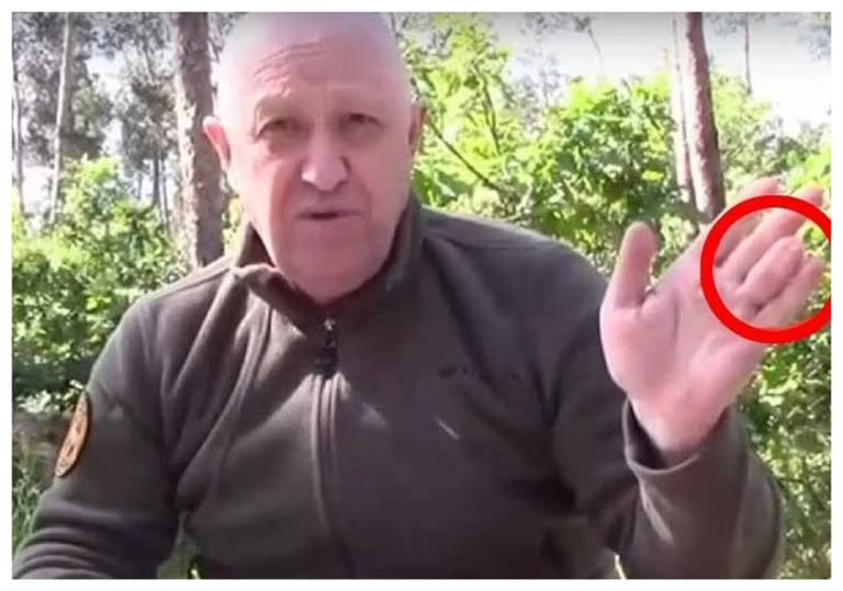 الوشم والإصبع المقطوع