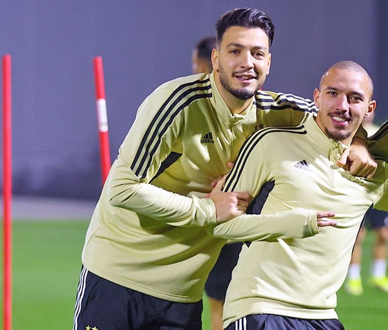 بن ناصر وبن سبعيني محمد صلاح مهاجم ليفربول