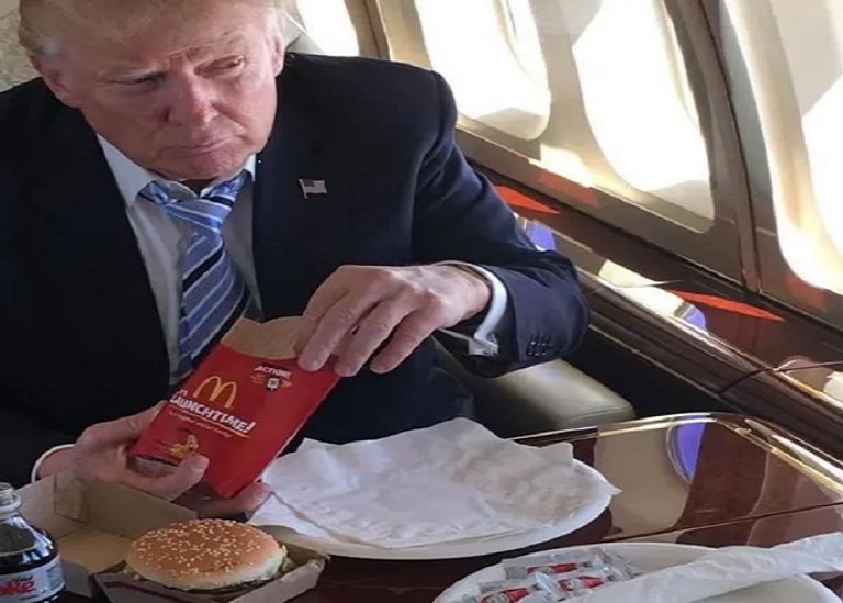 الرئيس الأمريكي السابق دونالد ترامب