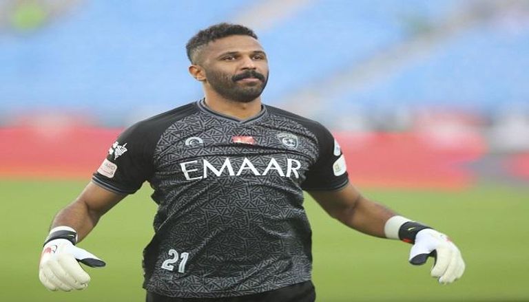 محمد العويس حارس مرمى الهلال السعودي