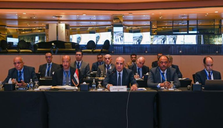 وزير الموارد المائية والري المصري خلال جولة المفاوضات