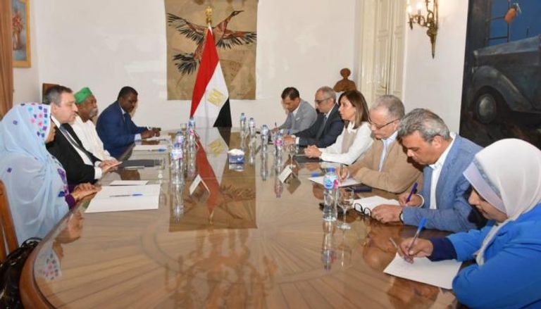 مصر تطلق سلسلة مبادرات ثقافية لصالح السودانيين