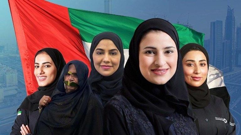 المرأة الإماراتية عنصر فاعل في تنمية القطاعات الدفاعية والصناعية بالدولة موظفات في