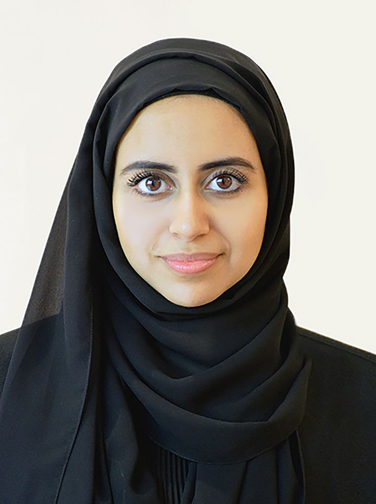 إنجازات بارزة للمرأة الإماراتية في مختلف المجالات