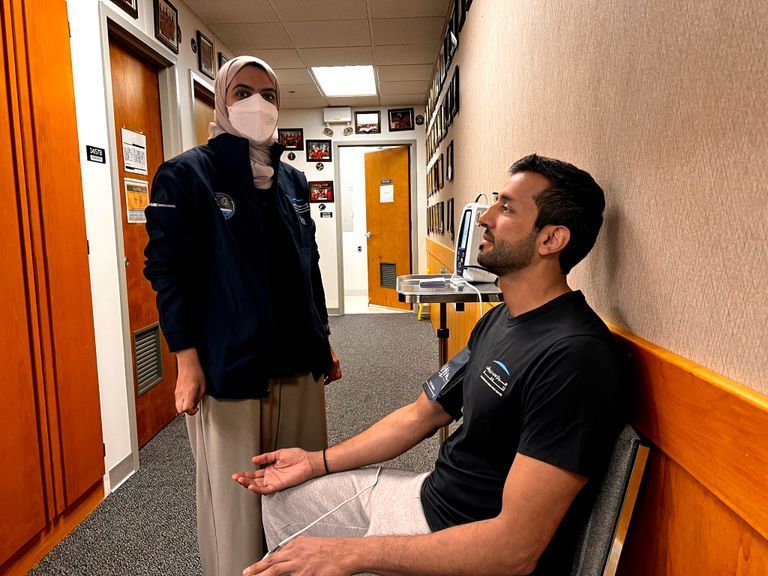 المرأة الإماراتية أسهمت بقوة في بناء الوطن وتعظيم إنجازاته