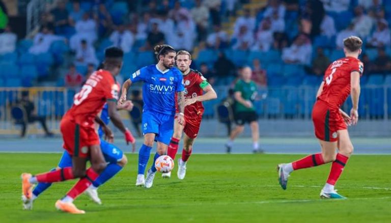 من مباراة الهلال والاتفاق