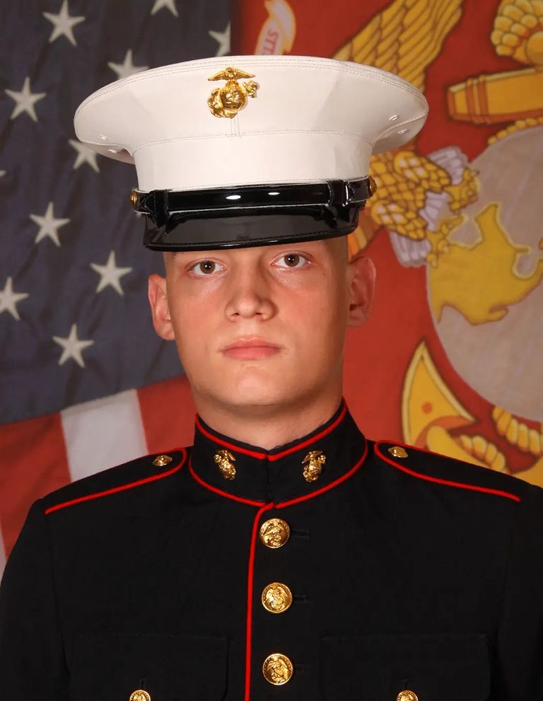 طائرة في-22 أوسبري الأمريكية التي تحطمت في أستراليا