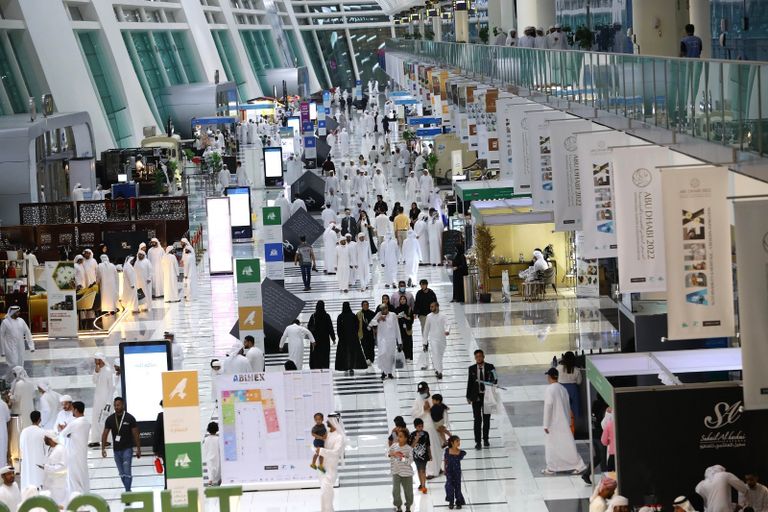 معرض أبوظبي للصيد والفروسية معرض أبوظبي الدولي للصيد والفروسية - أرشيفية