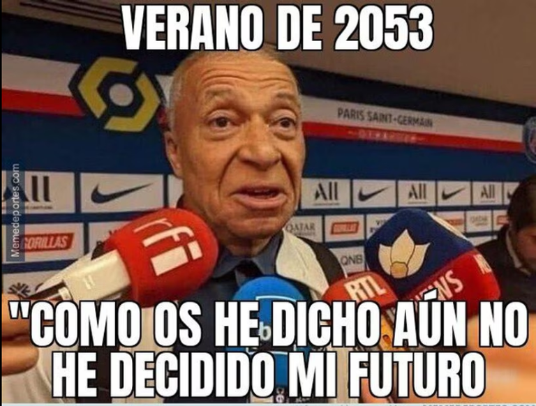 كيليان مبابي لاعب باريس سان جيرمان