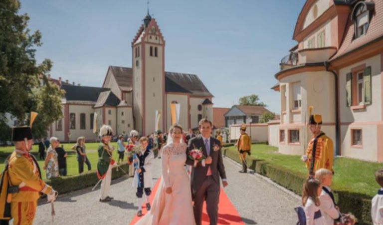 زفاف الدوقة إميلي 