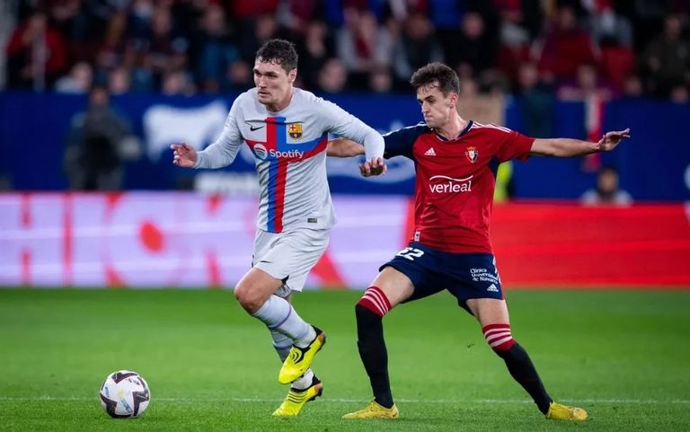 برشلونة ضد أوساسونا