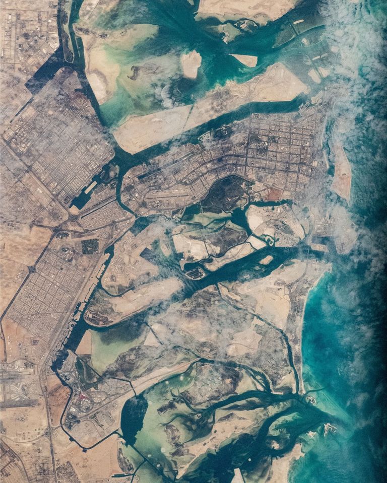 كاميرا النيادي جابت العالم من الفضاء