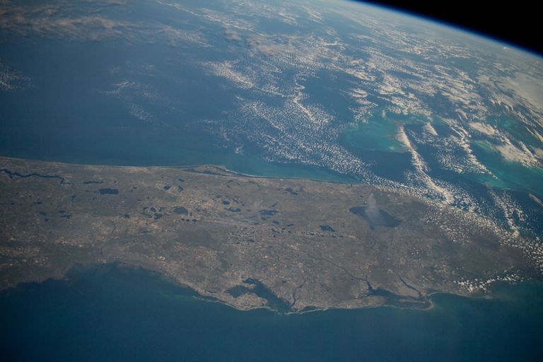 كاميرا النيادي جابت العالم من الفضاء