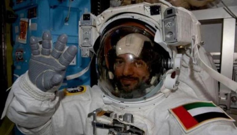  رائد الفضاء  الإماراتي سلطان النيادي 