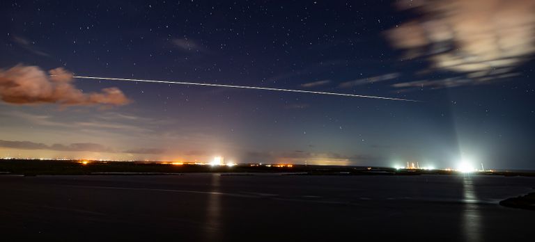 المركبة دراغون في ساحل فلوريدا