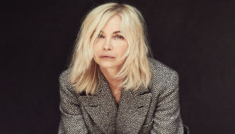 إيمانويل بِيار تعرضت للاعتداء في طفولتها