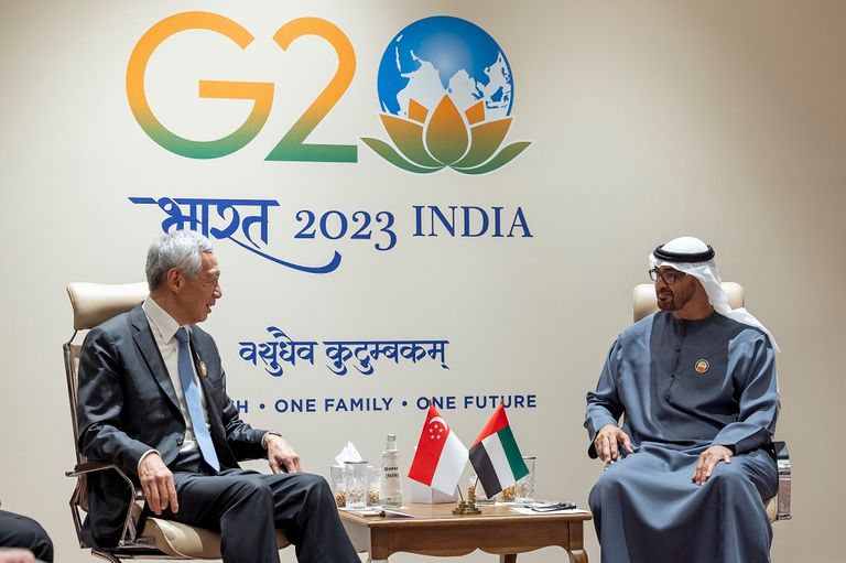 جانب من لقاء الشيخ محمد بن زايد آل نهيان وجوكو ويدودو رئيس إندونيسيا