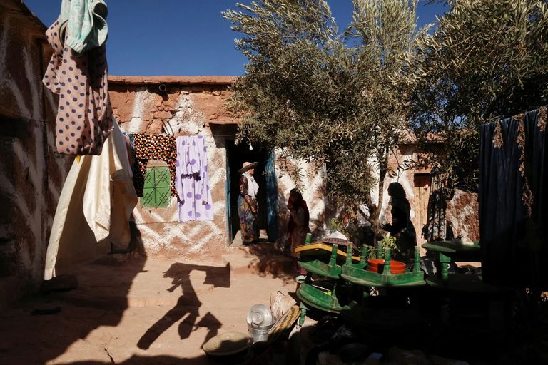 منزل عائلة العروس محمد بوضاض وحبيبة أجدير