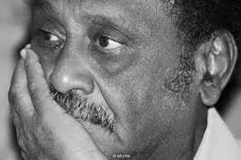 الشاعر السوداني هاشم صديق على عربة الحصان