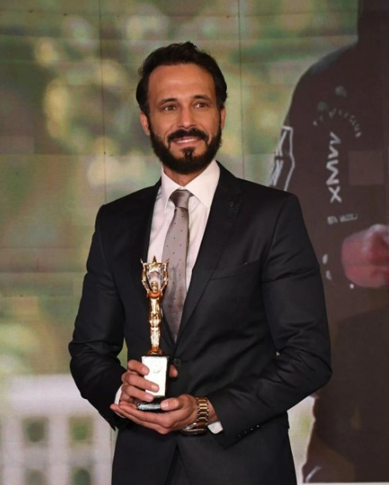 الفنان المصري يوسف الشريف