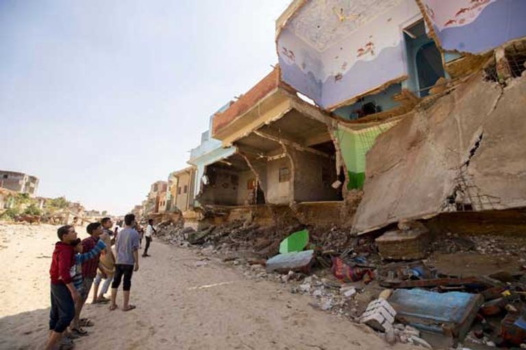 عاصفة التنين تدمر قرية الدسمي في مصر 2020 - أرشيفية عاصفة التنين تدمر قرية الدسمي في مصر - أرشيفية