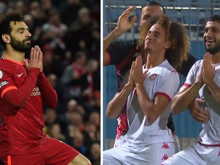 المجبري يقلد احتفال محمد صلاح حنبعل المجبري نجم مانشستر يونايتد