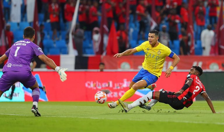 من مباراة النصر والرائد في الدوري السعودي
