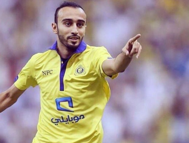 محمد السهلاوي بقميص النصر السعودي محمد السهلاوي بقميص المنتخب السعودي