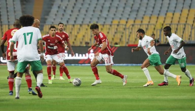 من مباراة الأهلي والمصري في الدوري المصري