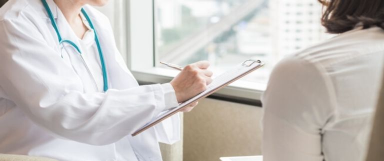 علاج سلس البول أسباب سلس البول