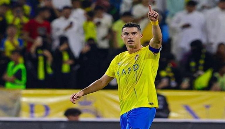 البرتغالي كريستيانو رونالدو نيمار دا سيلفا مع الهلال السعودي
