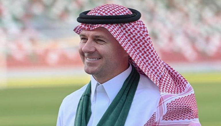 ستيفن جيرارد مدرب الاتفاق السعودي