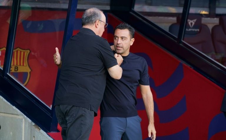 تشافي تشافي هرنانديز مدرب برشلونة