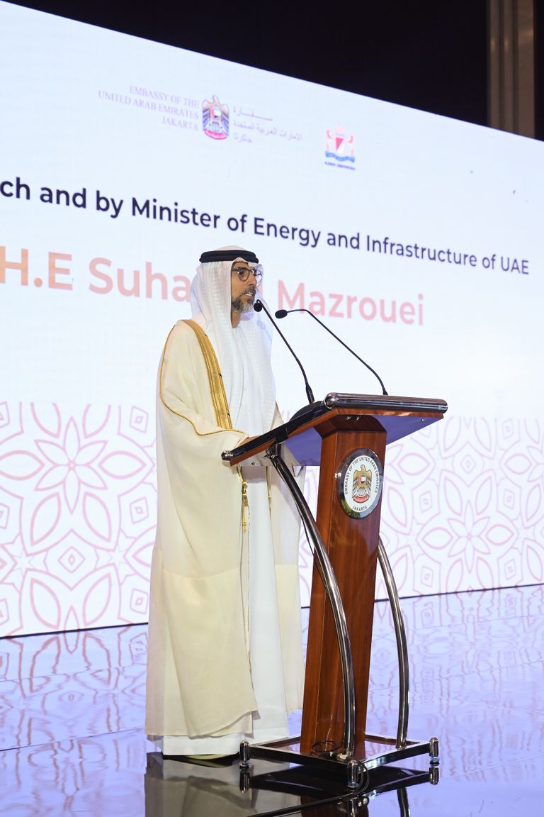 علما دولة الإمارات وإندونيسيا