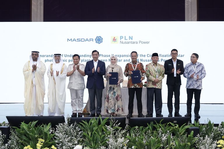 علما دولة الإمارات وإندونيسيا