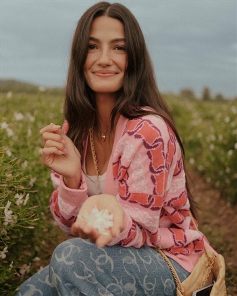 الفنانة المصرية تارا عماد