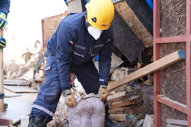 فريق الإنقاذ الإماراتي في درنة الليبية