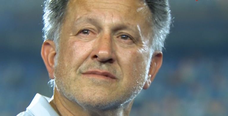 بكاء أوسوريو خوان كارلوس أوسوريو مدرب الزمالك