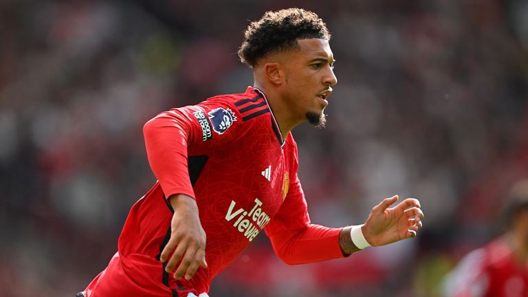 غادون سانشو لاعب مانشستر يونايتد